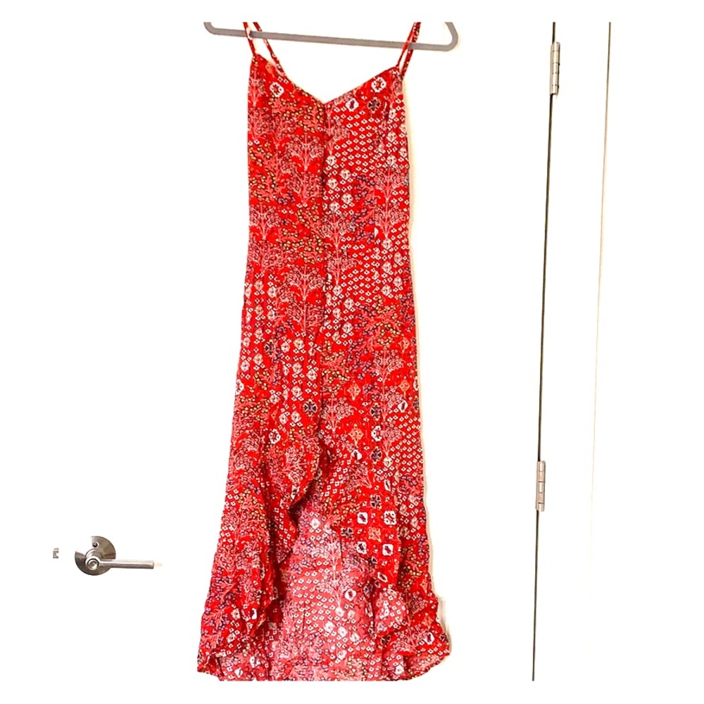 BRAND NEW: High-low button up floral dress